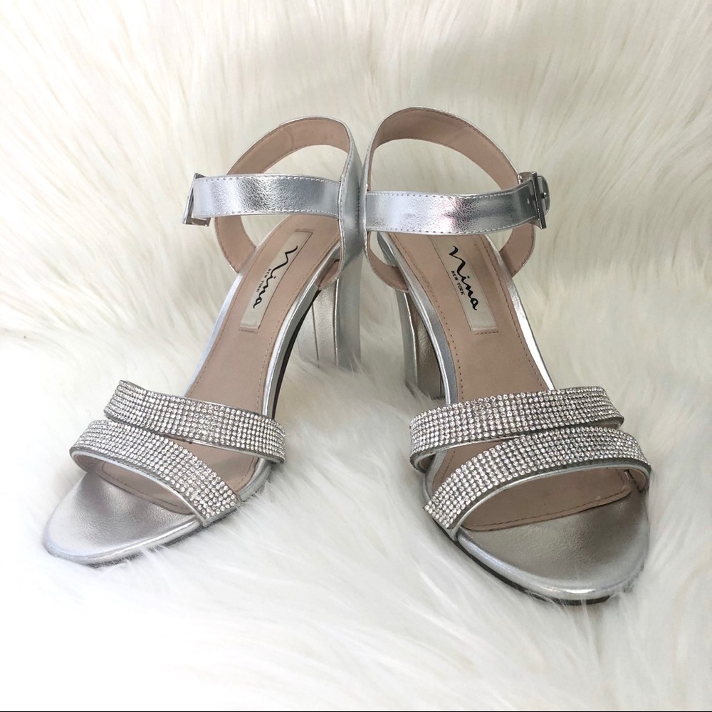 Nina New York sliver rhinestone high heels 4”